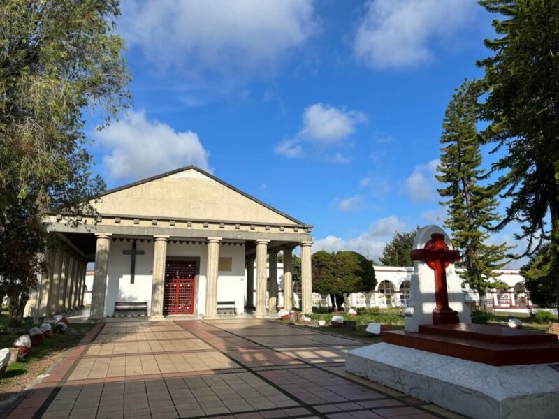 19 cuerpos fueron recuperados del cementerio de Rionegro