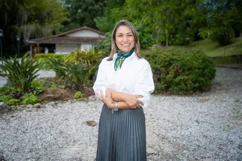 La CEO llama a gobernar con visión de país
