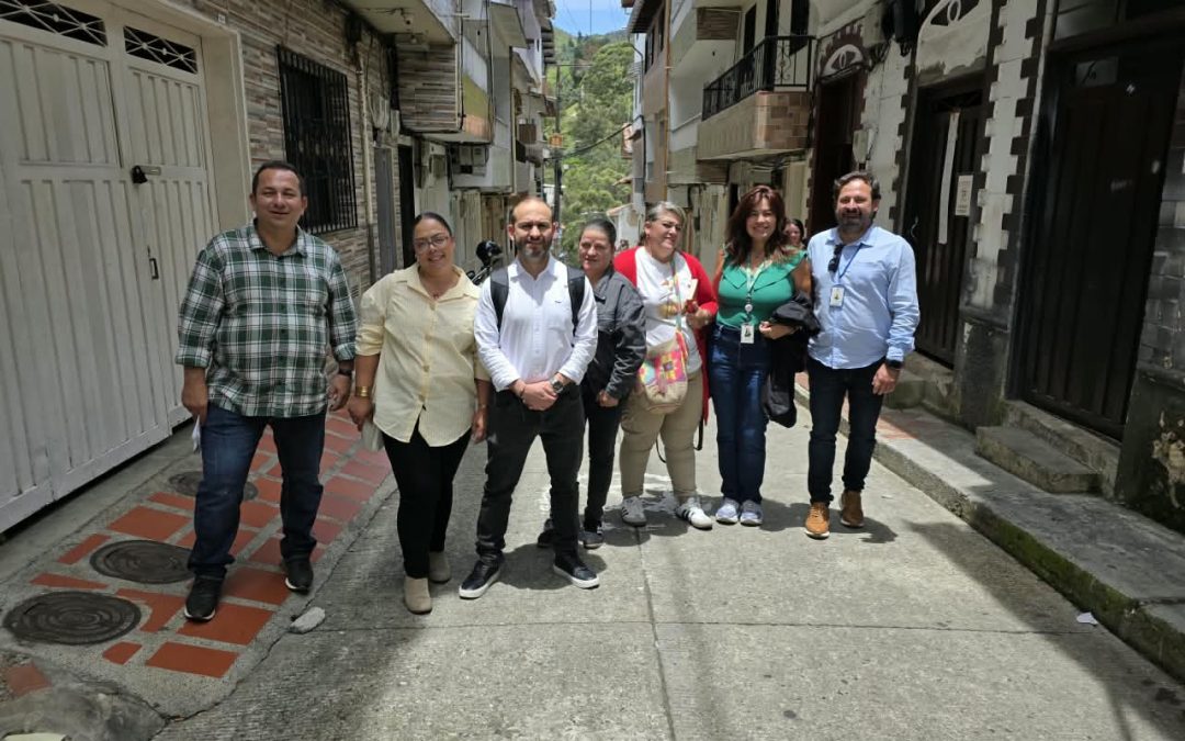 Personerías de Oriente se reúnen en Granada